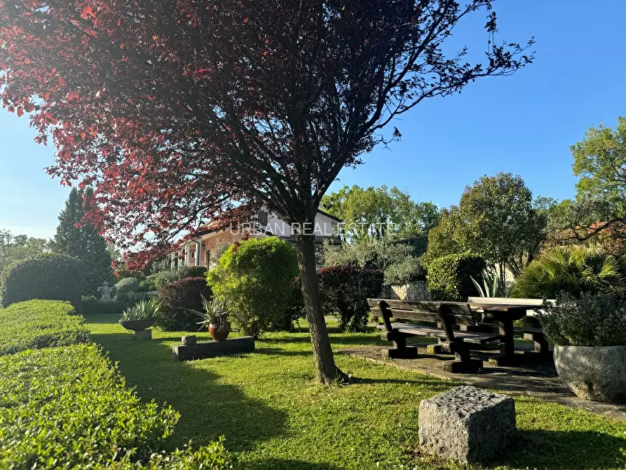 Immagine 11 di Villa in vendita  in Contovello 607 a Trieste