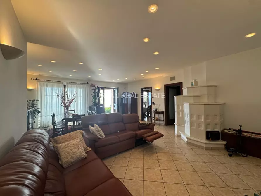 Immagine 14 di Villa in vendita  in Contovello 607 a Trieste