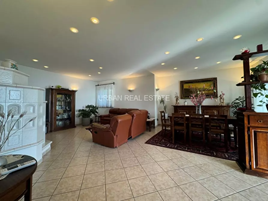 Immagine 18 di Villa in vendita  in Contovello 607 a Trieste