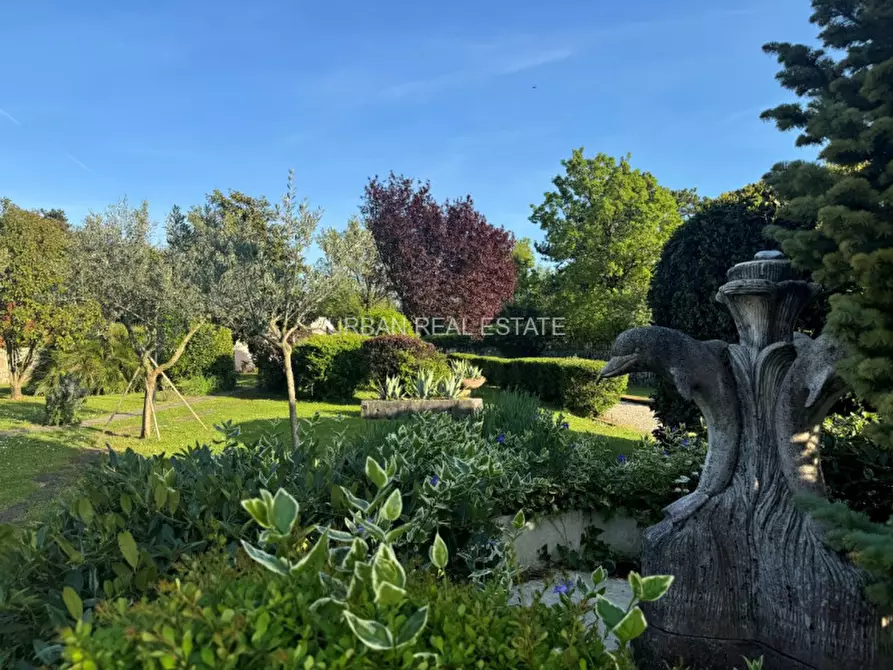 Immagine 40 di Villa in vendita  in Contovello 607 a Trieste