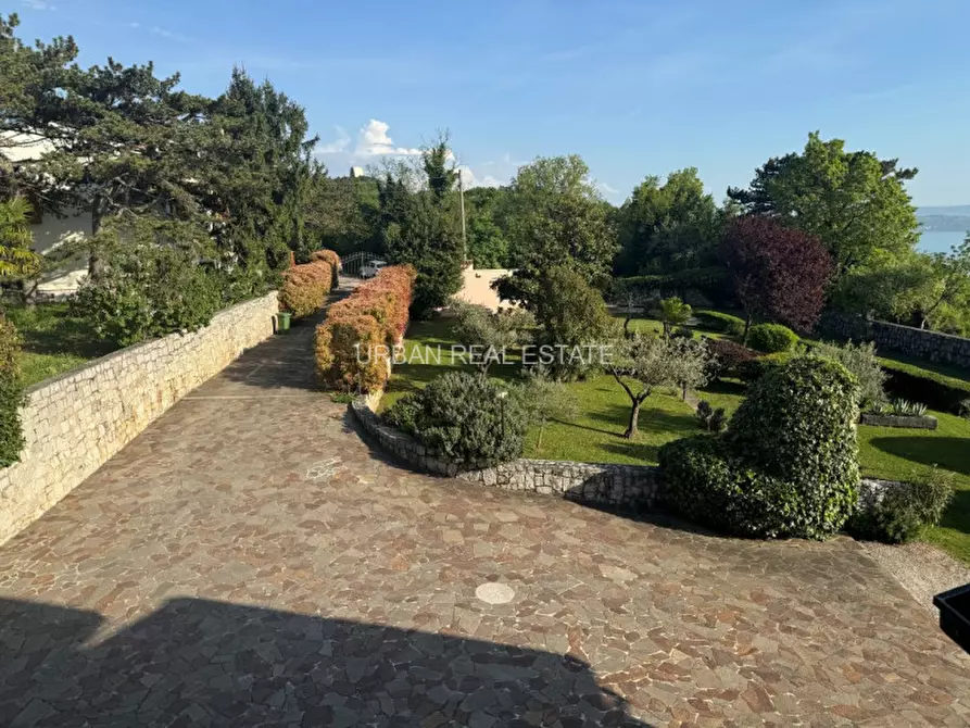 Immagine 50 di Villa in vendita  in Contovello 607 a Trieste