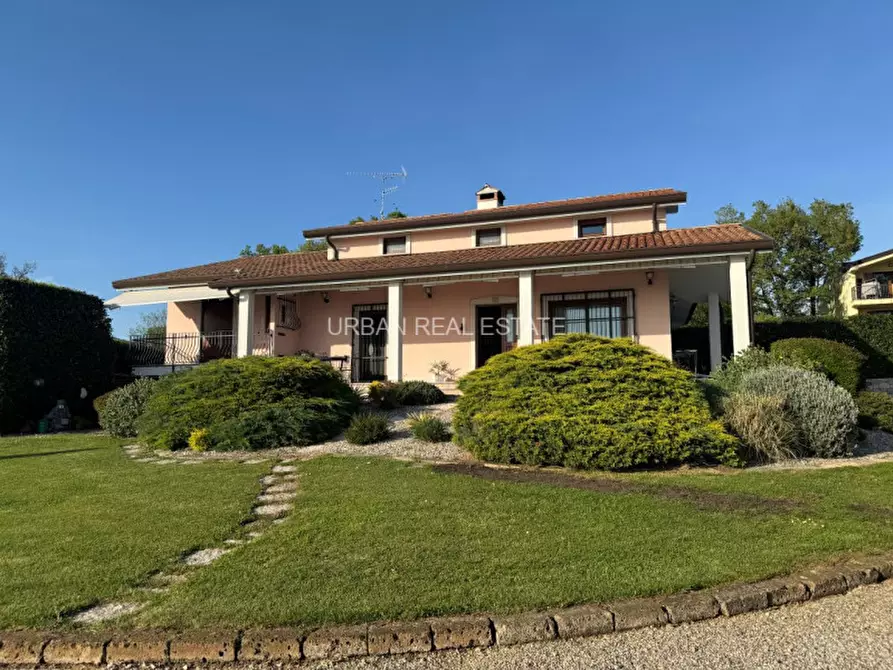 Immagine 51 di Villa in vendita  in Contovello 607 a Trieste