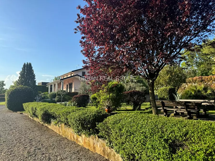 Immagine 55 di Villa in vendita  in Contovello 607 a Trieste