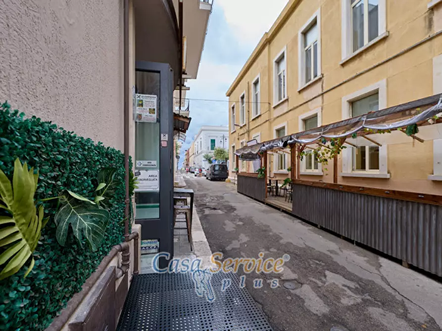 Immagine 3 di Attività commerciale in vendita  in Via Sofia Stevens a Gallipoli