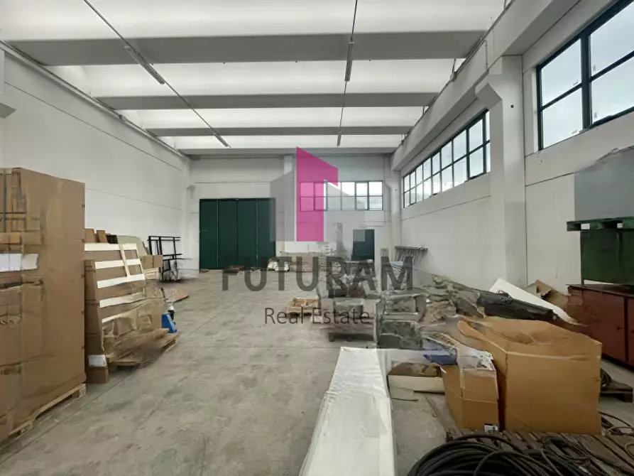 Immagine 4 di Capannone industriale in vendita  a Camponogara