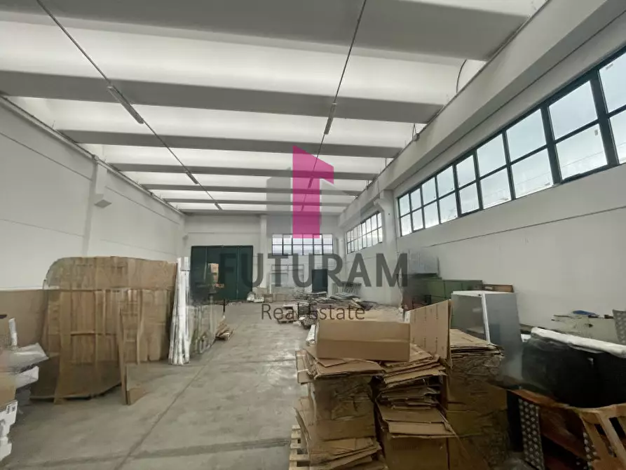 Immagine 6 di Capannone industriale in vendita  a Camponogara