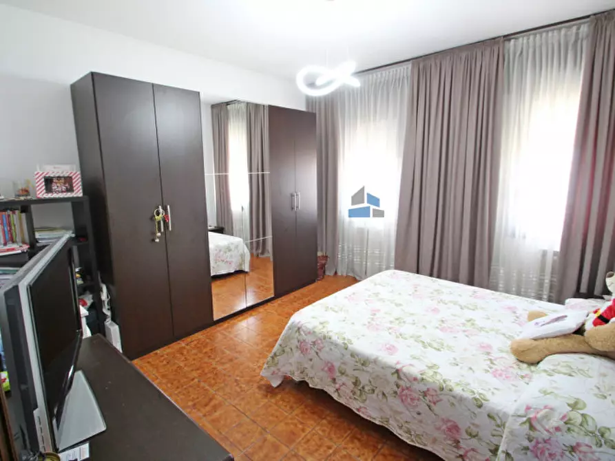 Immagine 8 di Appartamento in vendita  in Via Silvio Pellico a Santa Maria Di Sala