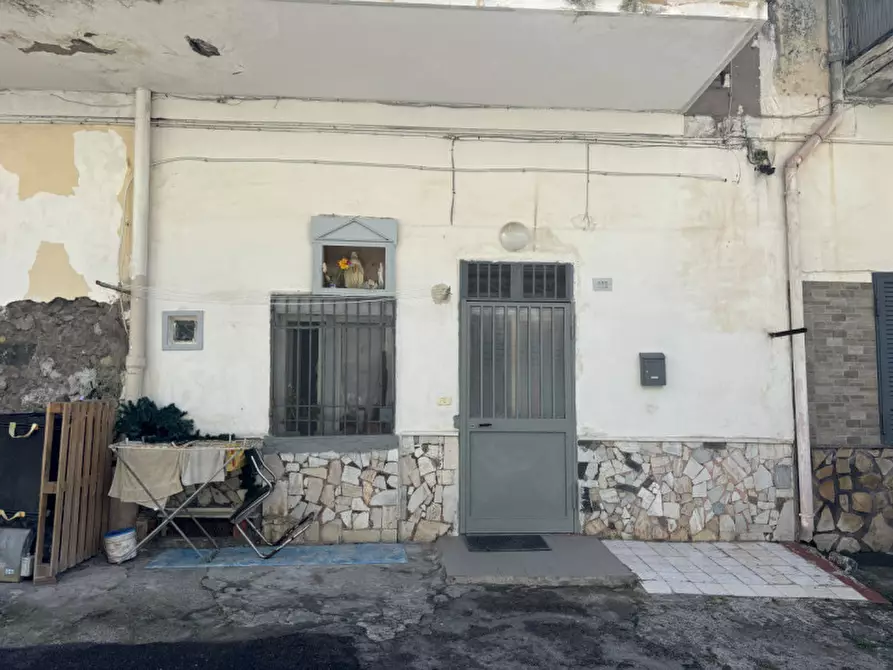 Immagine 2 di Appartamento in vendita  in VIA MORTELLE N°10 a Torre Del Greco
