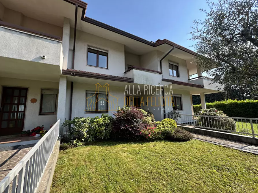 Immagine 3 di Villetta a schiera in vendita  in Via Tito Livio a Schio