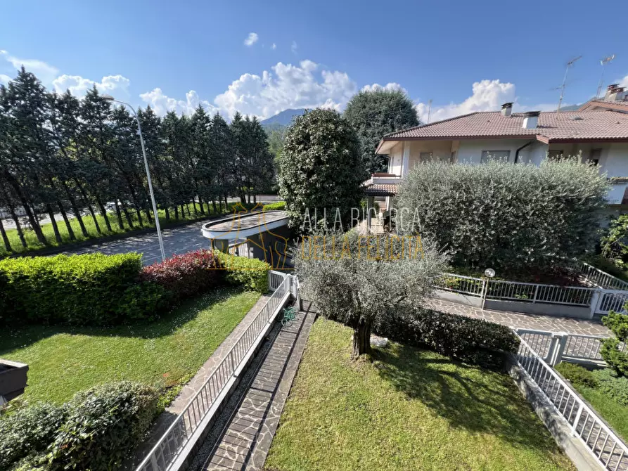 Immagine 26 di Villetta a schiera in vendita  in Via Tito Livio a Schio