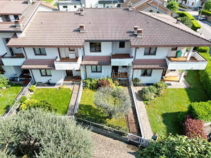 Immagine 47 di Villetta a schiera in vendita  in Via Tito Livio a Schio