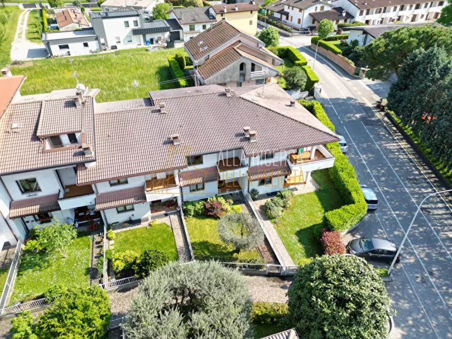 Immagine 44 di Villetta a schiera in vendita  in Via Tito Livio a Schio