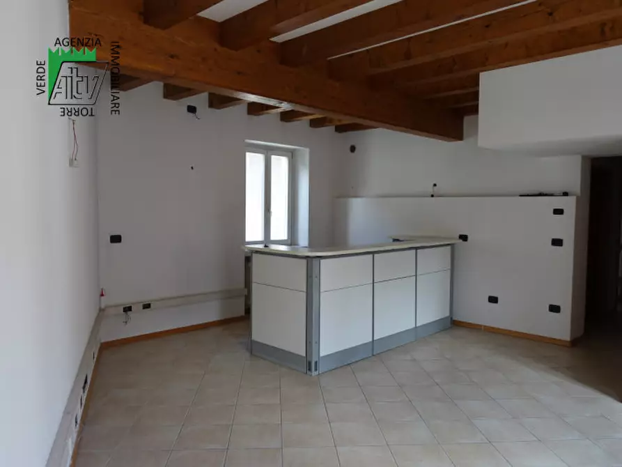 Immagine 2 di Ufficio in affitto  in Mezzolombardo, piazza San Giovanni a Mezzolombardo