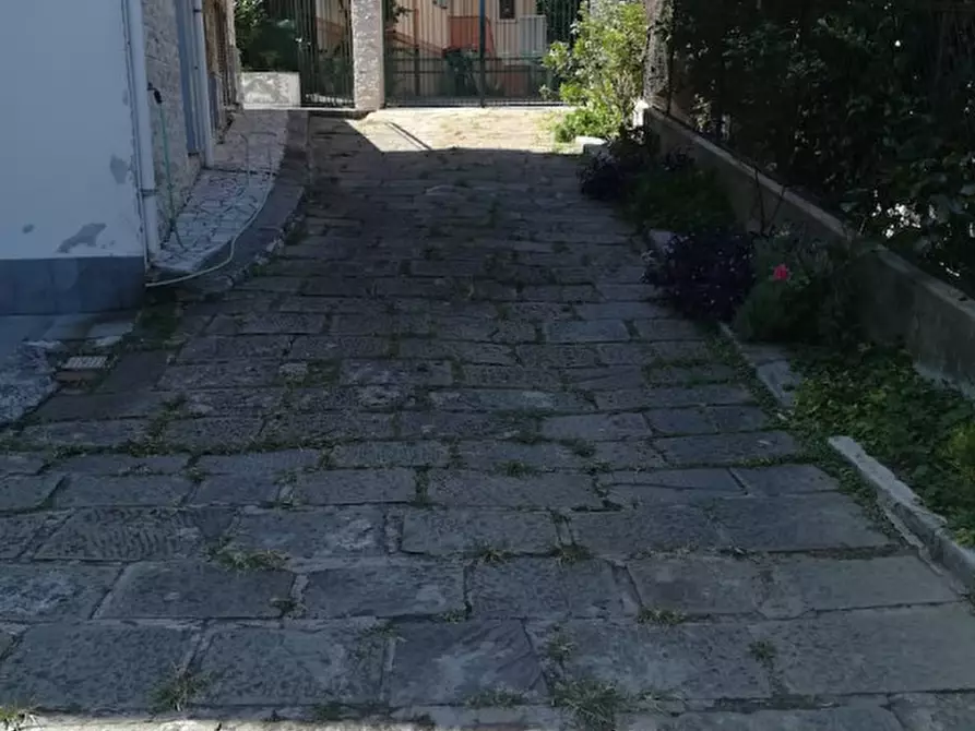 Immagine 14 di Appartamento in vendita  in via Martini a Albissola Marina