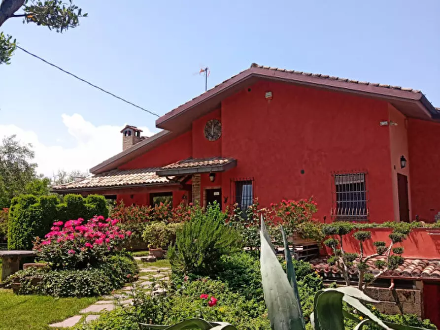 Immagine 16 di Villa in vendita  a Fano