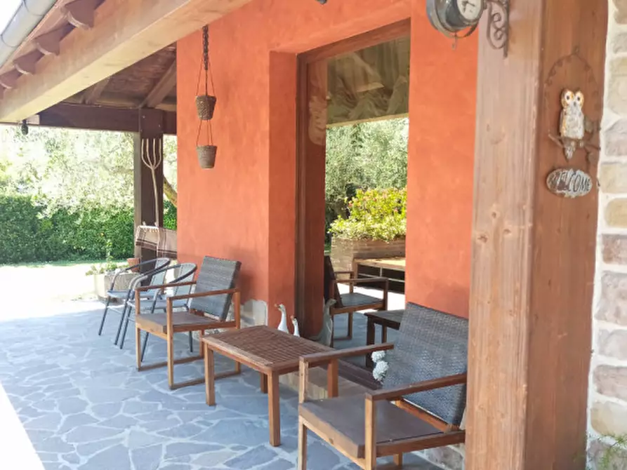 Immagine 19 di Villa in vendita  a Fano