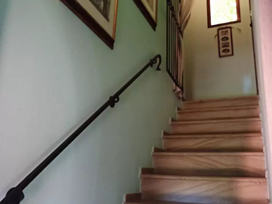 Immagine 20 di Villa in vendita  a Fano