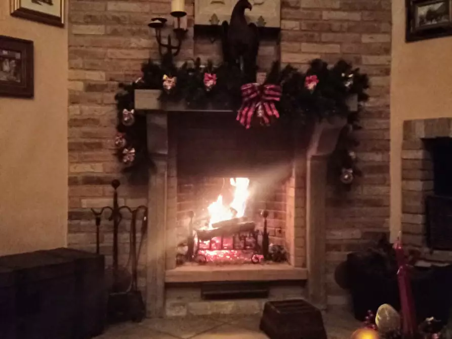 Immagine 28 di Villa in vendita  a Fano