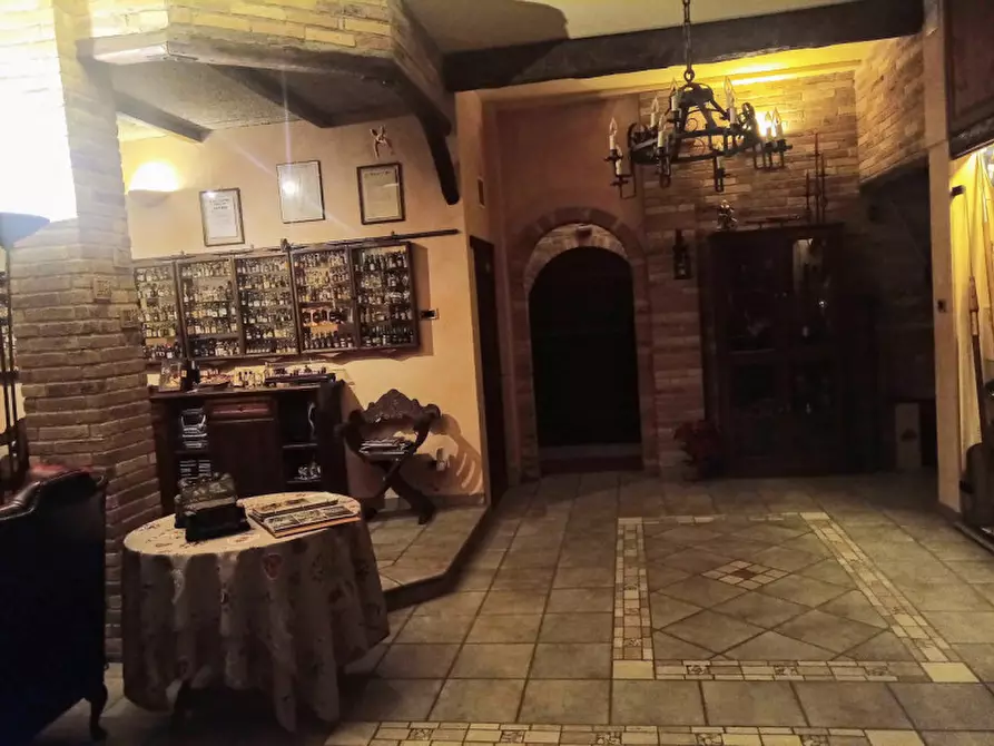 Immagine 34 di Villa in vendita  a Fano