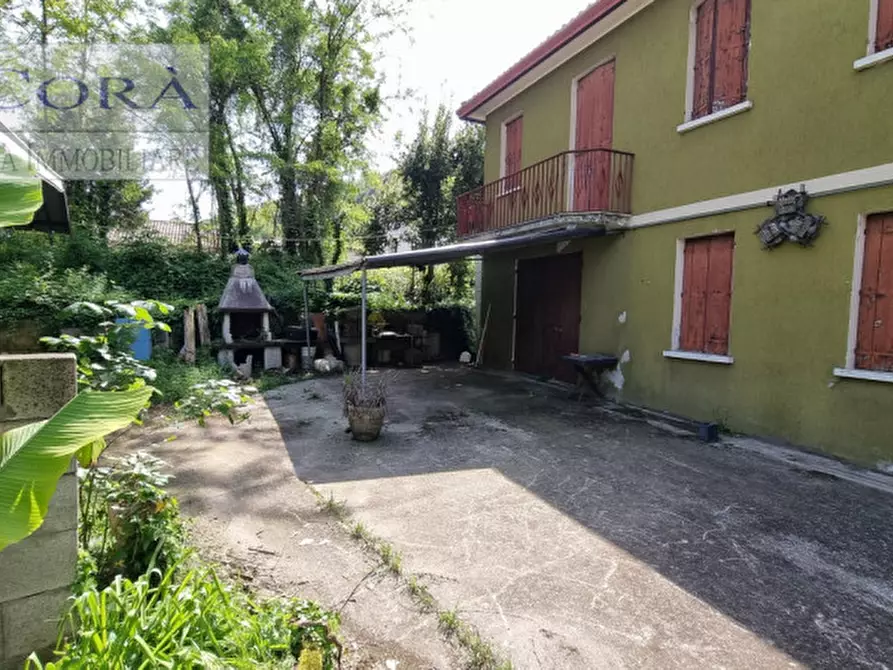 Immagine 2 di Casa indipendente in vendita  a Galzignano Terme