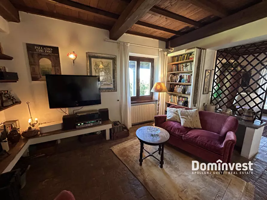 Immagine 4 di Rustico / casale in vendita  in CONTRADA PIAN DI ROSCIANO a Soriano Nel Cimino