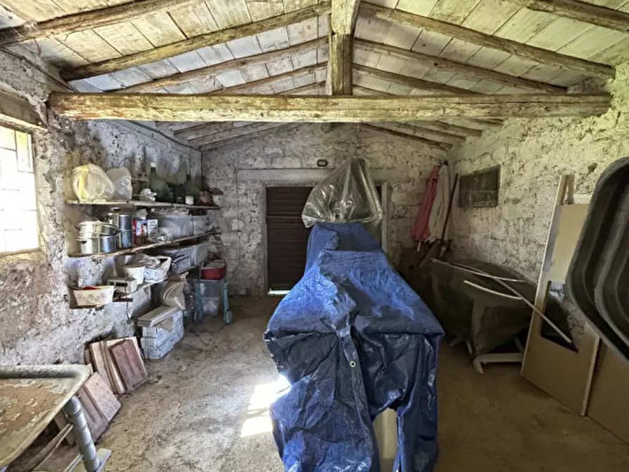 Immagine 22 di Rustico / casale in vendita  in CONTRADA PIAN DI ROSCIANO a Soriano Nel Cimino