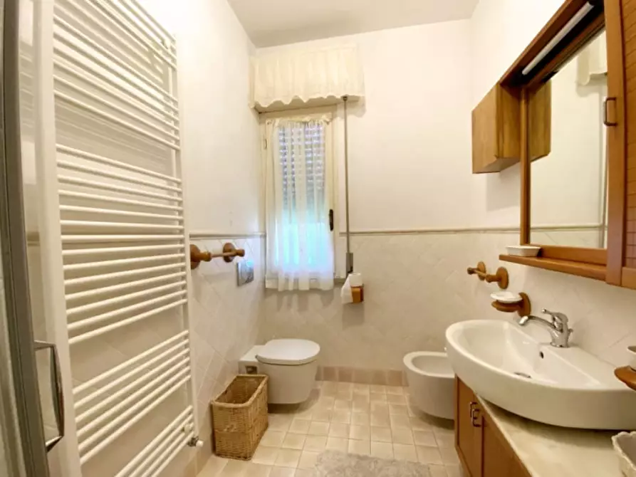 Immagine 5 di Villa in vendita  in Via Lorenzo Viani a Forte Dei Marmi