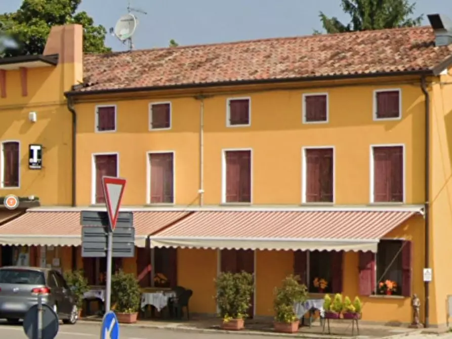 Immagine 12 di Rustico / casale in vendita  in Via XXVI luglio a Vazzola