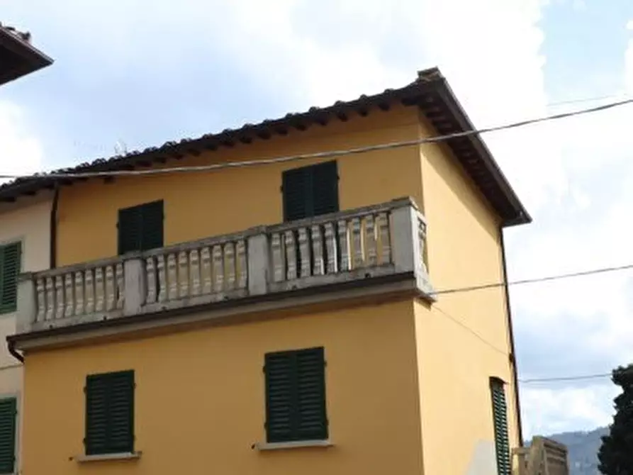 Immagine 2 di Villetta a schiera in vendita  in Via Chiantigiana a Cavriglia