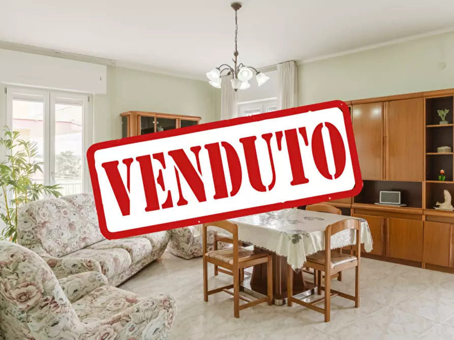 Immagine 1 di Appartamento in vendita  in Via Giuseppe Di Vittorio 40 a Putignano