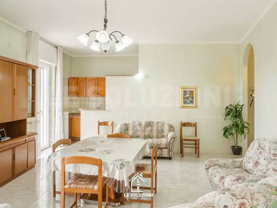 Immagine 4 di Appartamento in vendita  in Via Giuseppe Di Vittorio 40 a Putignano