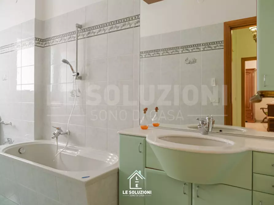 Immagine 18 di Appartamento in vendita  in Via Giuseppe Di Vittorio 40 a Putignano