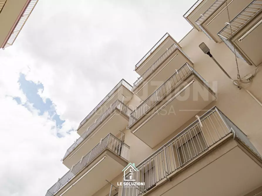 Immagine 37 di Appartamento in vendita  in Via Giuseppe Di Vittorio 40 a Putignano