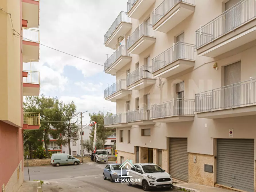 Immagine 42 di Appartamento in vendita  in Via Giuseppe Di Vittorio 40 a Putignano