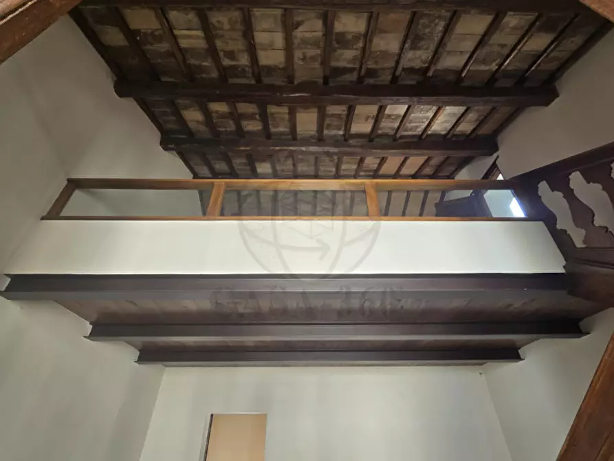 Immagine 5 di Appartamento in vendita  in Corso Mazzini a Spoleto