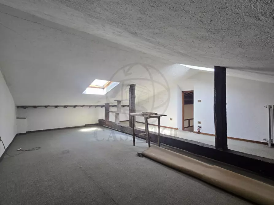 Immagine 8 di Appartamento in vendita  in Corso Mazzini a Spoleto