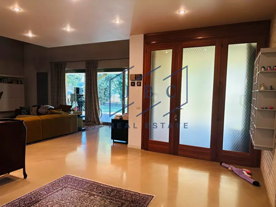 Immagine 5 di Casa bifamiliare in vendita  in Via Donizetti a Oderzo