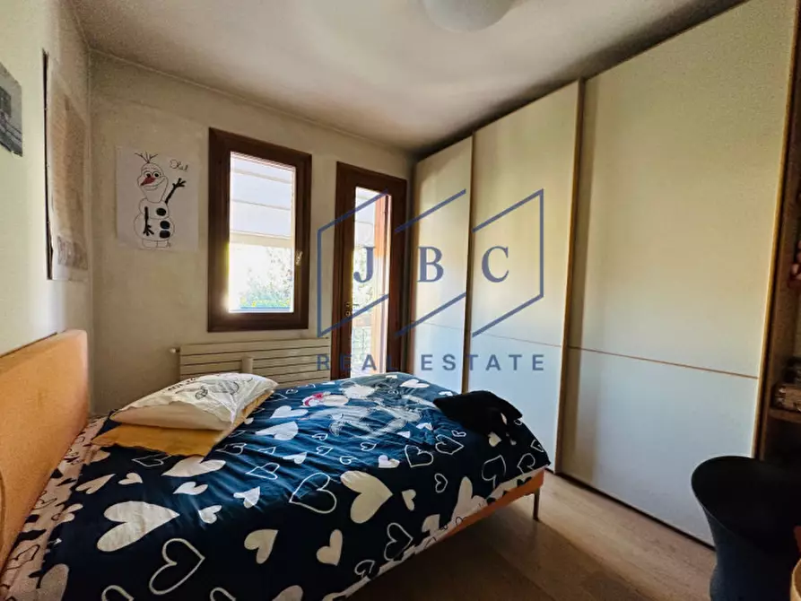 Immagine 11 di Casa bifamiliare in vendita  in Via Donizetti a Oderzo