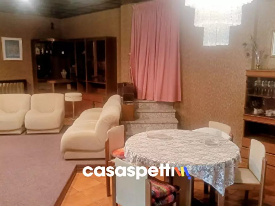 Immagine 15 di Villa in vendita  in Via Serroni, 8 a Giffoni Sei Casali