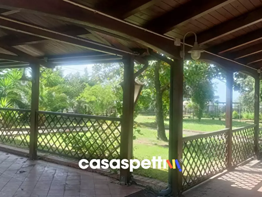 Immagine 35 di Villa in vendita  in Via Serroni, 8 a Giffoni Sei Casali