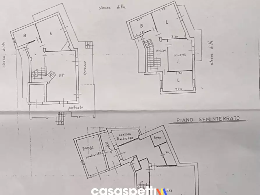 Immagine 38 di Villa in vendita  in Via Serroni, 8 a Giffoni Sei Casali