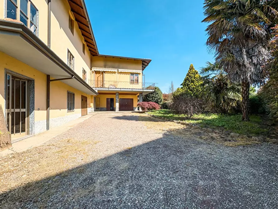 Immagine 19 di Casa indipendente in vendita  in via Roma n 79 a Cavaglio D'agogna