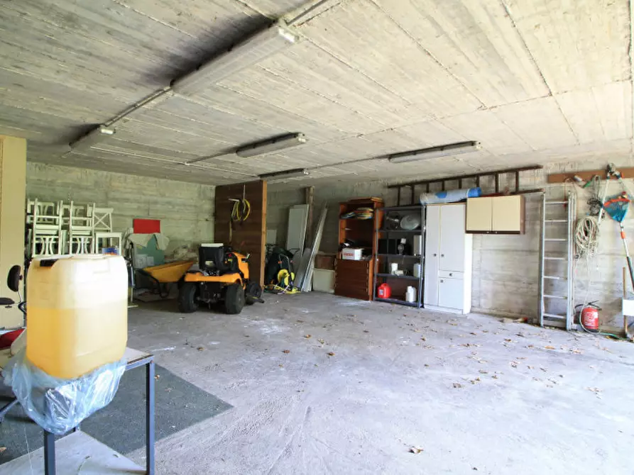 Immagine 38 di Casa bifamiliare in vendita  in VIA PETRARCA n. 14 a Galzignano Terme