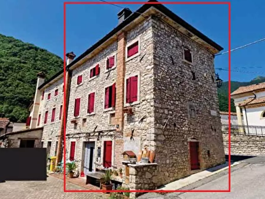 Immagine 1 di Villetta a schiera in vendita  in Via della Conciliazione, 6 a Cison Di Valmarino