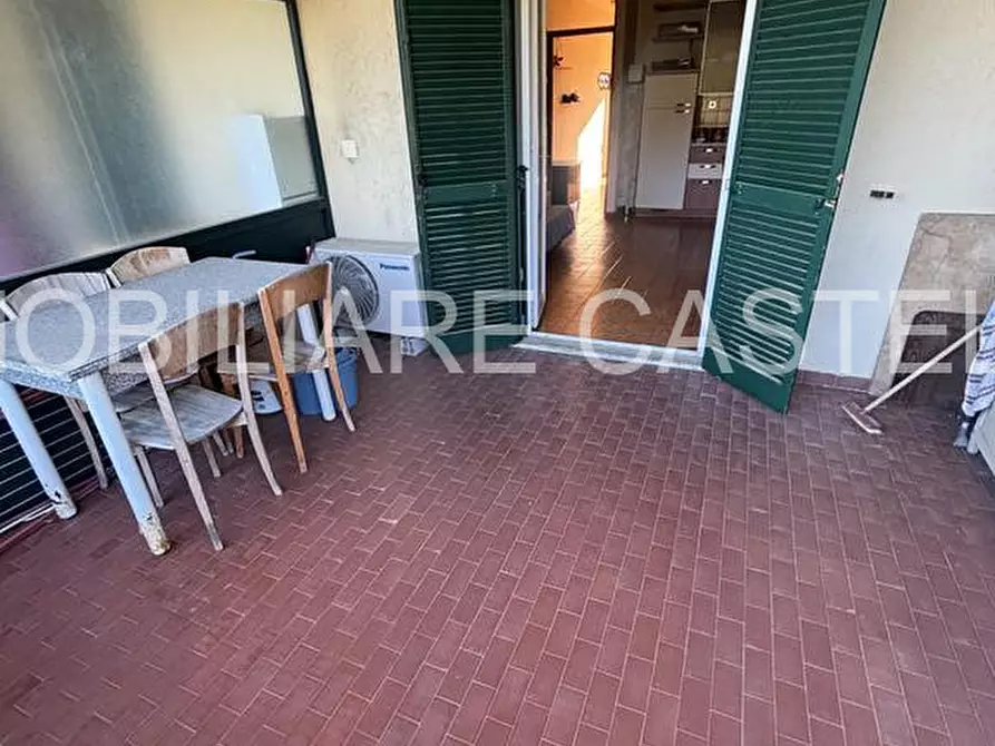 Immagine 17 di Appartamento in vendita  a Castellaro