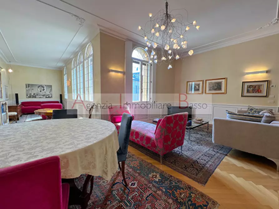 Immagine 6 di Appartamento in vendita  in PIAZZA DELLE ERBE a Padova