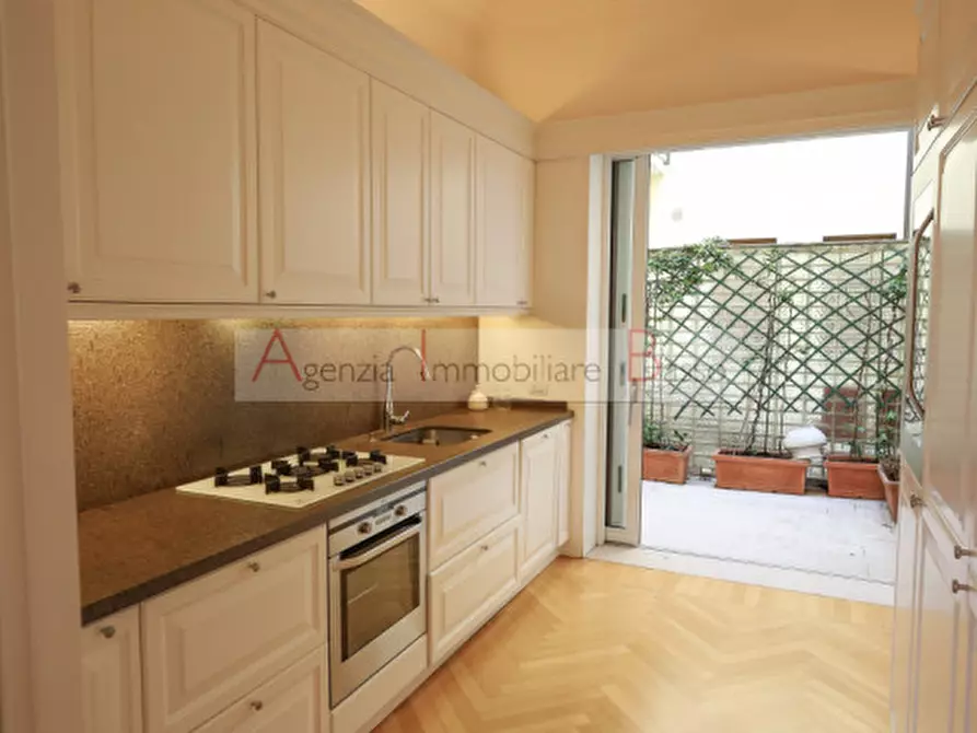 Immagine 11 di Appartamento in vendita  in PIAZZA DELLE ERBE a Padova