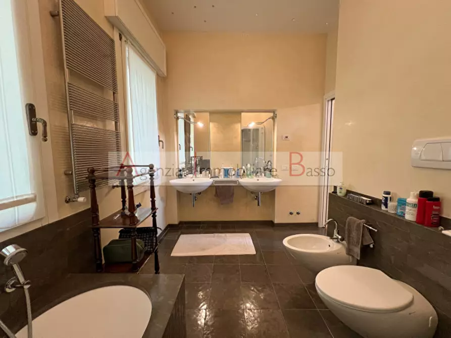 Immagine 26 di Appartamento in vendita  in PIAZZA DELLE ERBE a Padova