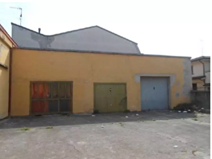 Immagine 7 di Palazzo in vendita  in VIA SAN VITO MARTIRE 10 a Cerea