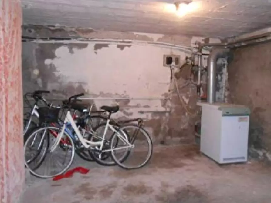 Immagine 15 di Palazzo in vendita  in VIA SAN VITO MARTIRE 10 a Cerea